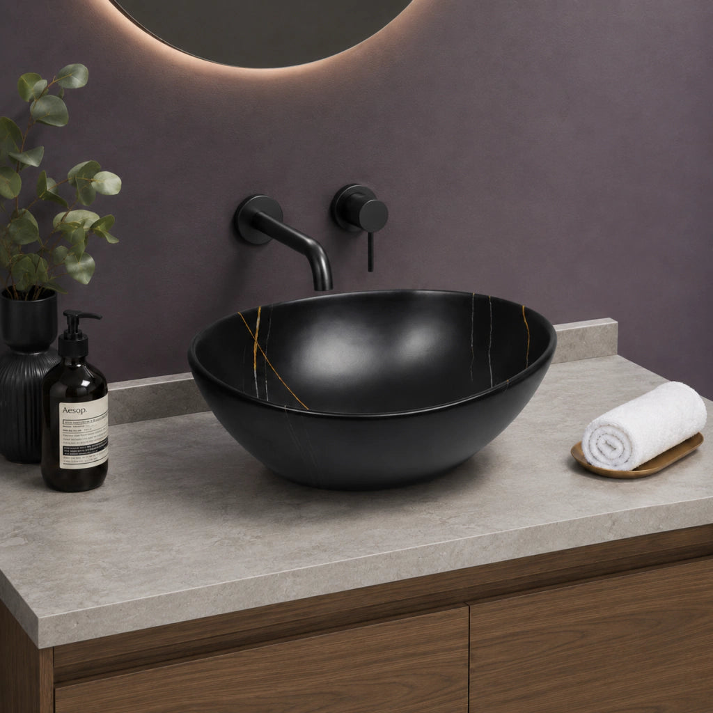 Ovalín de loza vitrificada ovalado (MOD varco) negro c/betas dorado 41X34X14.5 Premium - Chenni